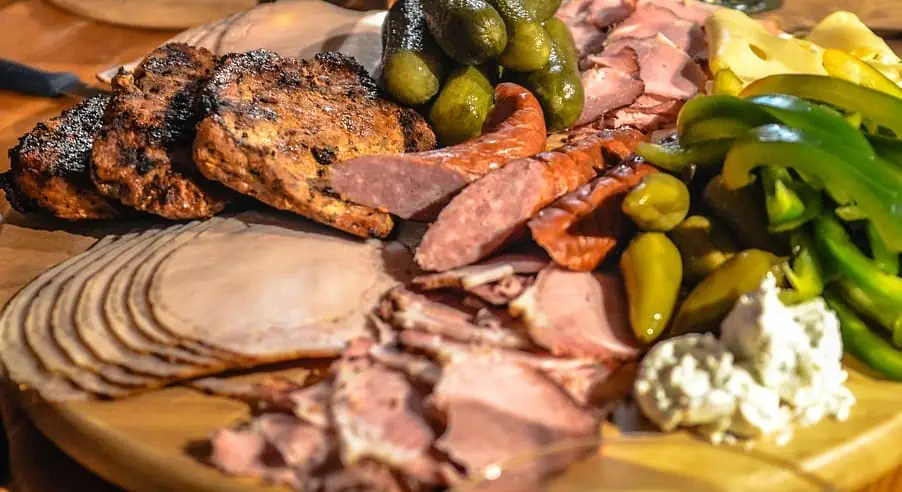 Wie eine ketogene Diät deine Gesundheit gefährden kann