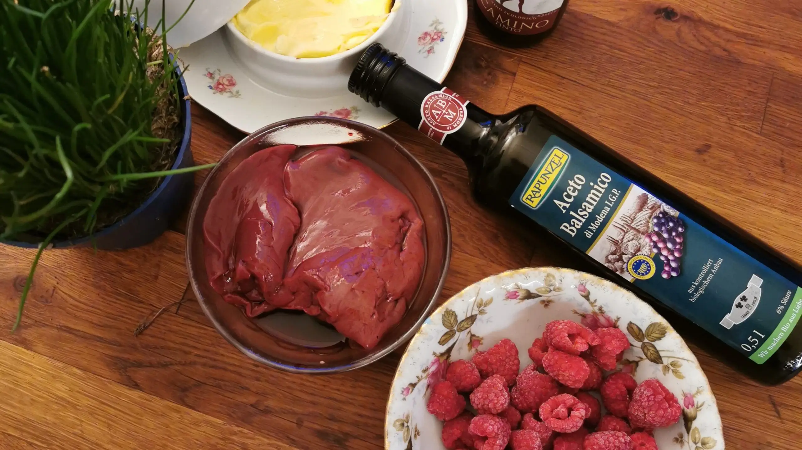 Kamila kocht: Straußenleber-Himbeertraum